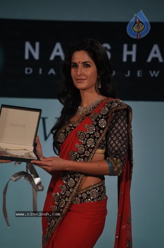 Katrina Kaif Launches Nakshatra Colletions - 19 / 43 photos