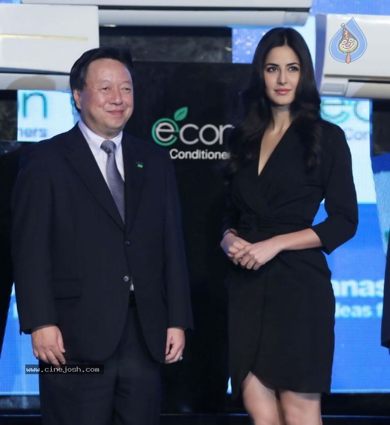 Katrina Kaif Launches Panasonic Cube AC - 22 / 29 photos