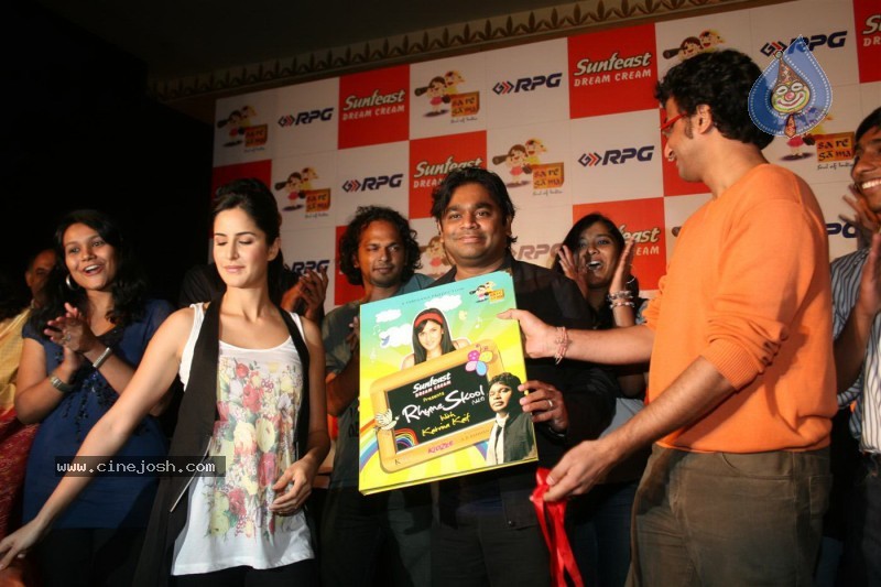 Katrina Kaif n AR Rahman at Rhyme School Album Launch - 9 / 22 photos