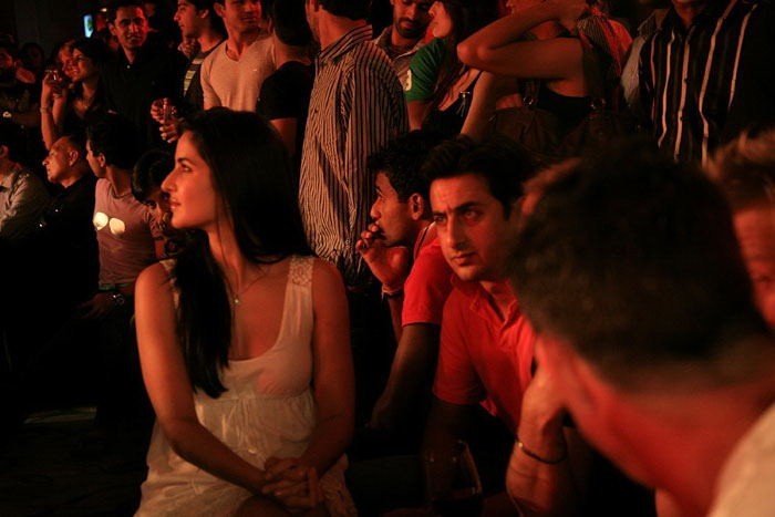 Katrina Kaif Supporting Royal Challengers Banglore - 5 / 12 photos