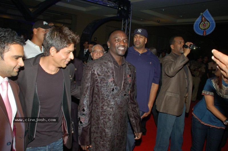 KKR Team and Singer Akon at XXX Energy Drink Party - 21 / 33 photos