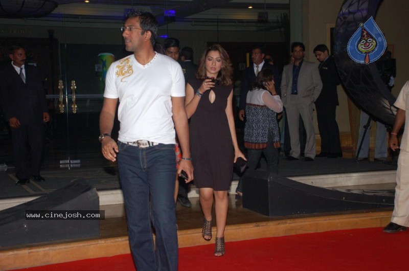 KKR Team and Singer Akon at XXX Energy Drink Party - 24 / 33 photos
