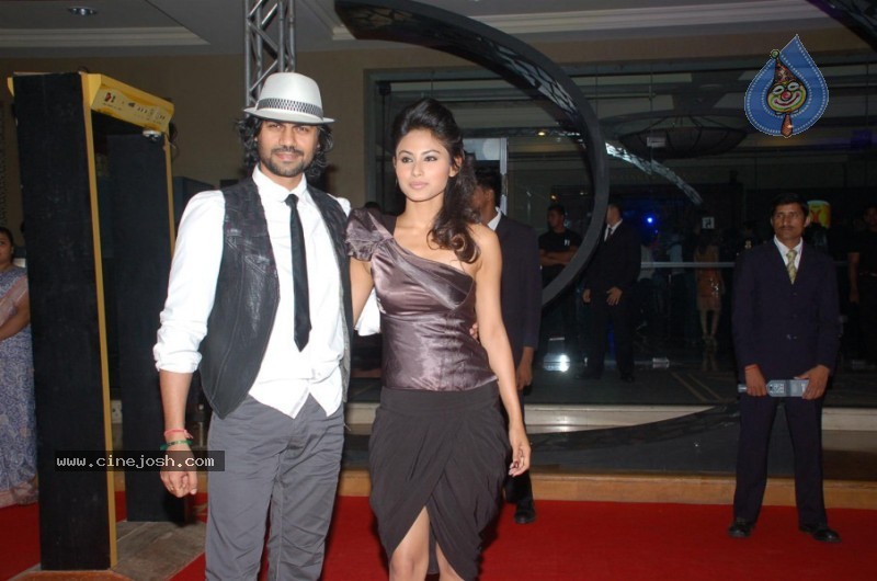 KKR Team and Singer Akon at XXX Energy Drink Party - 26 / 33 photos