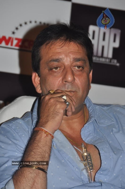 Knock Out Movie Press Meet - 9 / 40 photos