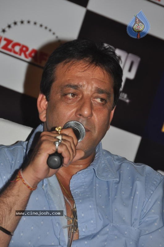 Knock Out Movie Press Meet - 11 / 40 photos