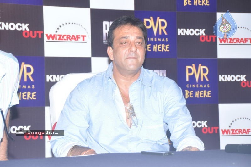 Knock Out Movie Press Meet - 17 / 40 photos
