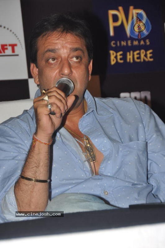 Knock Out Movie Press Meet - 21 / 40 photos