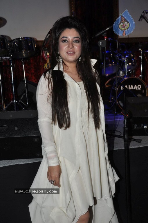 Komal Rizvi Album Launch Event - 4 / 34 photos
