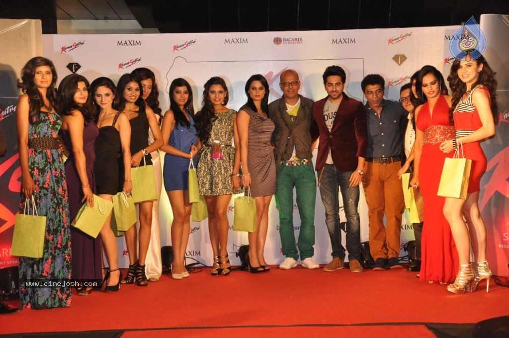 KS Miss Maxim 2012 Grand Finale - 33 / 96 photos