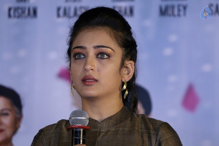 Laali Ki Shaadi Mein Laaddoo Deewana Trailer Launch Photos - 23 / 42 photos