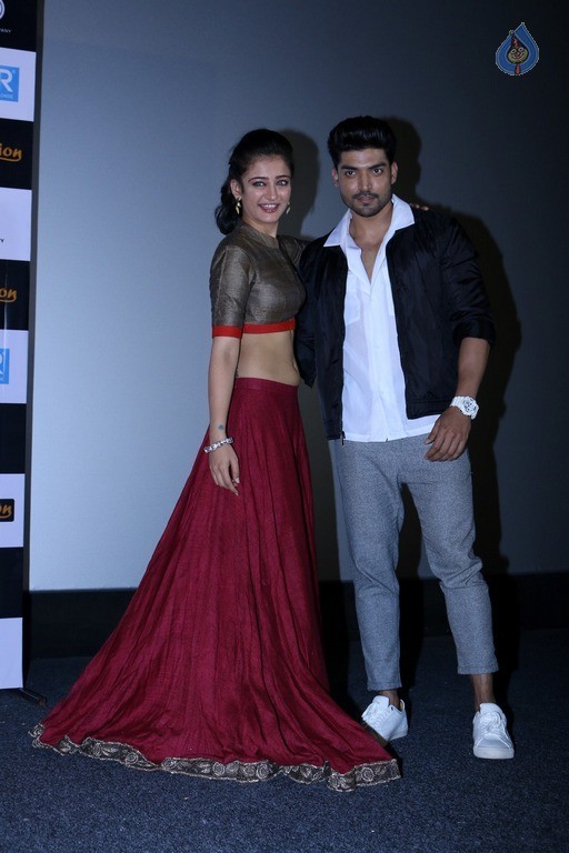 Laali Ki Shaadi Mein Laaddoo Deewana Trailer Launch Photos - 26 / 42 photos