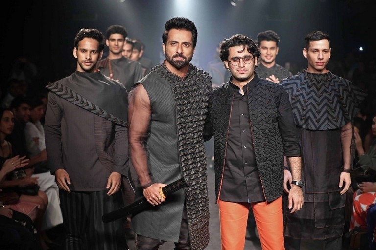 Lakme Fashion Week 2018 Grand Finale - 4 / 48 photos