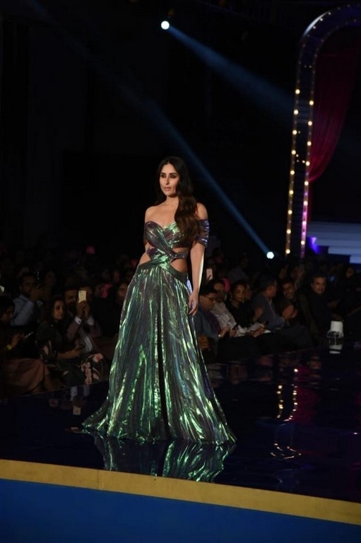 Lakme Fashion Week 2018 Grand Finale - 23 / 48 photos