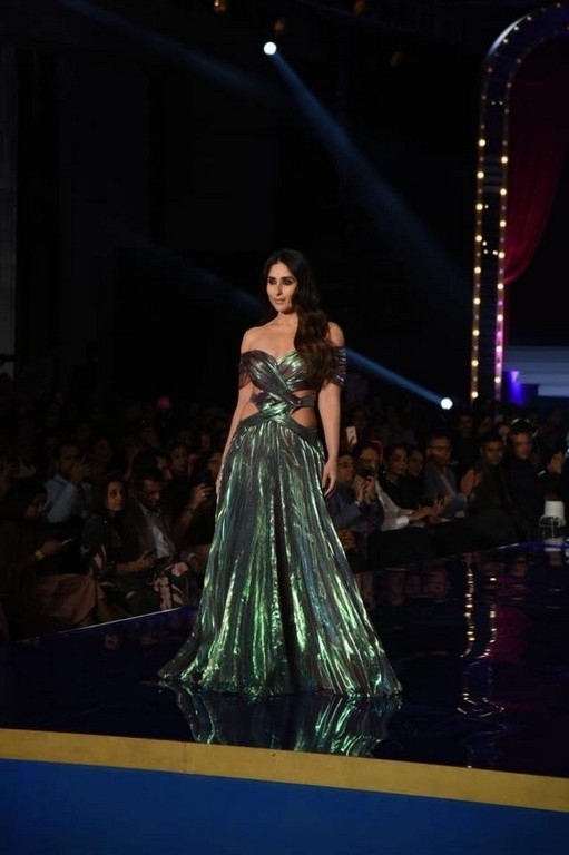 Lakme Fashion Week 2018 Grand Finale - 40 / 48 photos