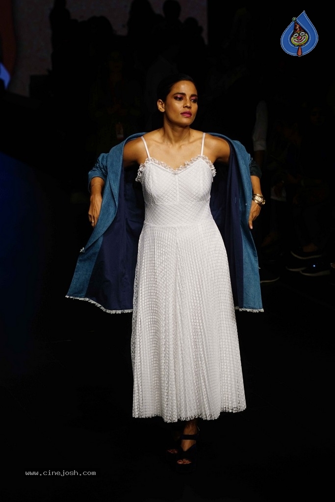 Lakme Fashion Week 2018 Photos - 3 / 18 photos