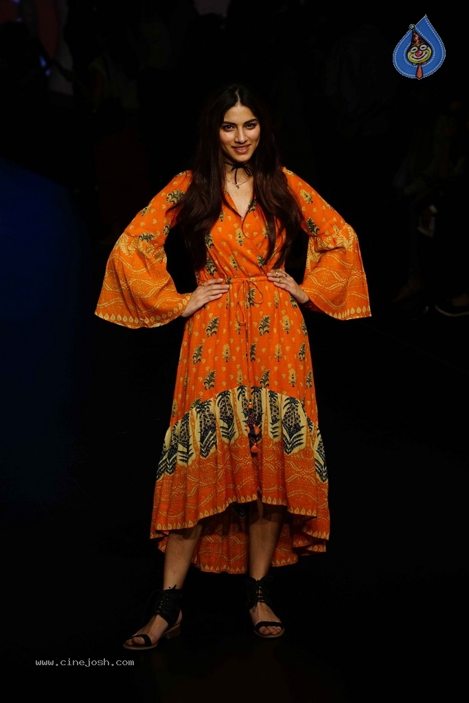 Lakme Fashion Week 2018 Photos - 9 / 18 photos