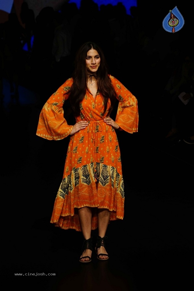 Lakme Fashion Week 2018 Photos - 16 / 18 photos