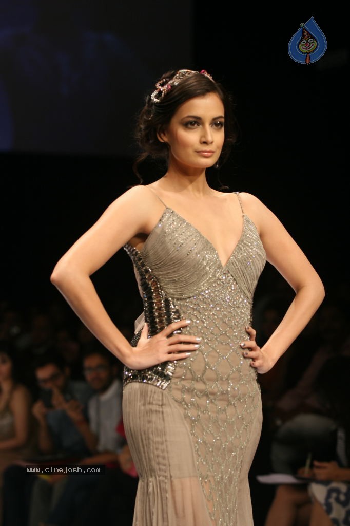 Lakme Fashion week Day 1 Guests - 10 / 96 photos