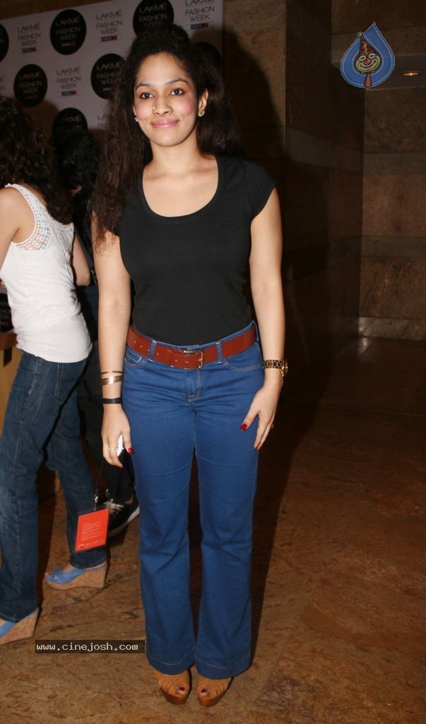 Lakme Fashion week Day 1 Guests - 42 / 96 photos
