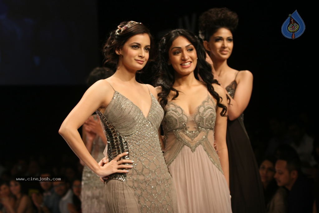 Lakme Fashion week Day 1 Guests - 89 / 96 photos