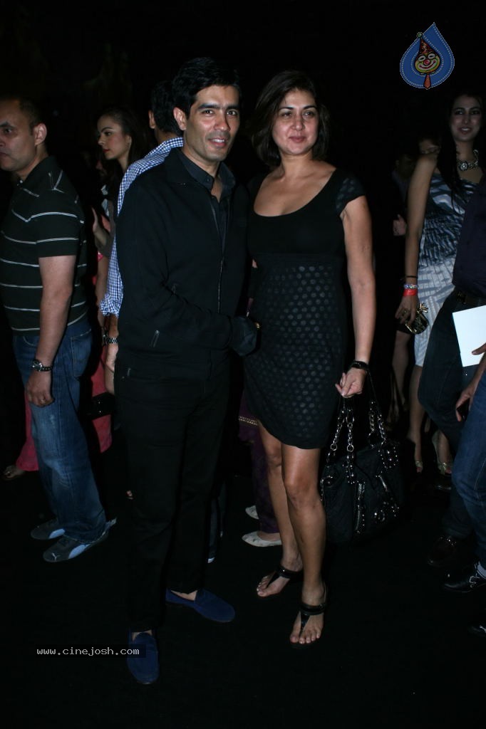 Lakme Fashion Week Day 1 Guests - 89 / 100 photos