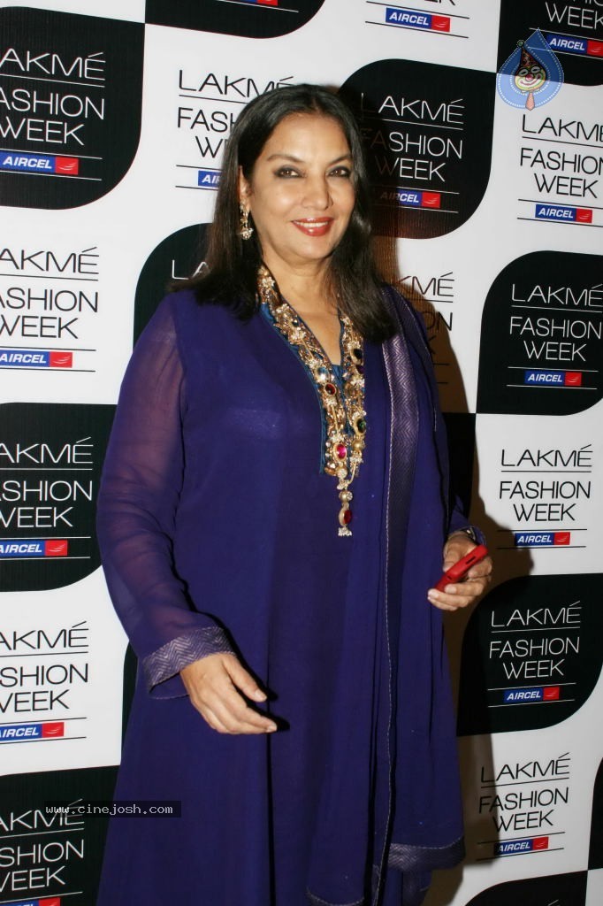 Lakme Fashion Week Day 2 Guests - 13 / 89 photos