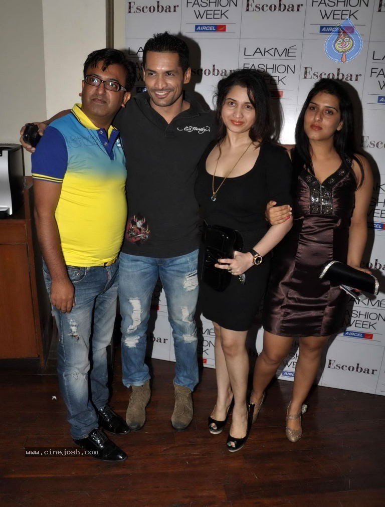 Lakme Fashion Week Day 2 Guests - 25 / 89 photos