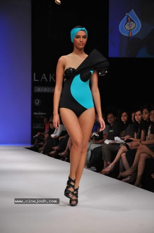 Lakme Fashion Week Day 2 Photos - 20 / 96 photos