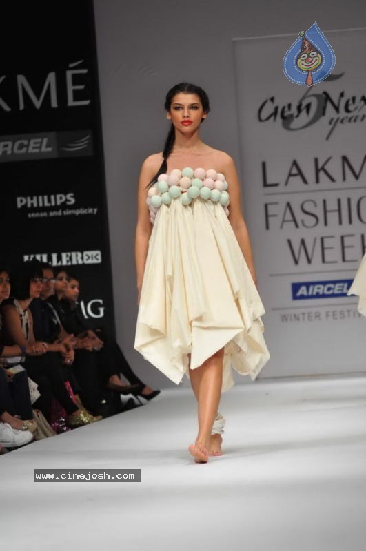 Lakme Fashion Week Day 2 Photos - 68 / 96 photos