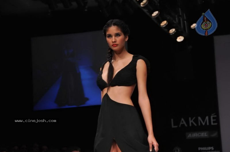 Lakme Fashion Week Day 2 Photos - 83 / 96 photos