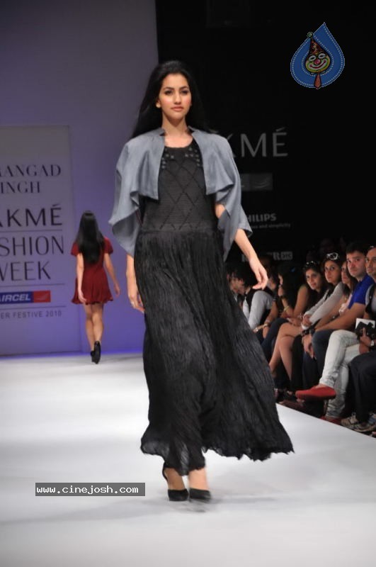 Lakme Fashion Week Day 2 Photos - 90 / 96 photos
