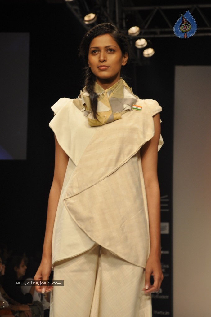 Lakme Fashion Week Day 3 All Shows - 47 / 149 photos