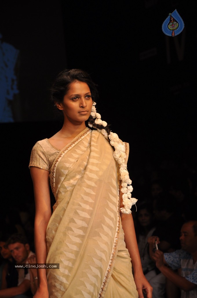 Lakme Fashion Week Day 3 All Shows - 53 / 149 photos