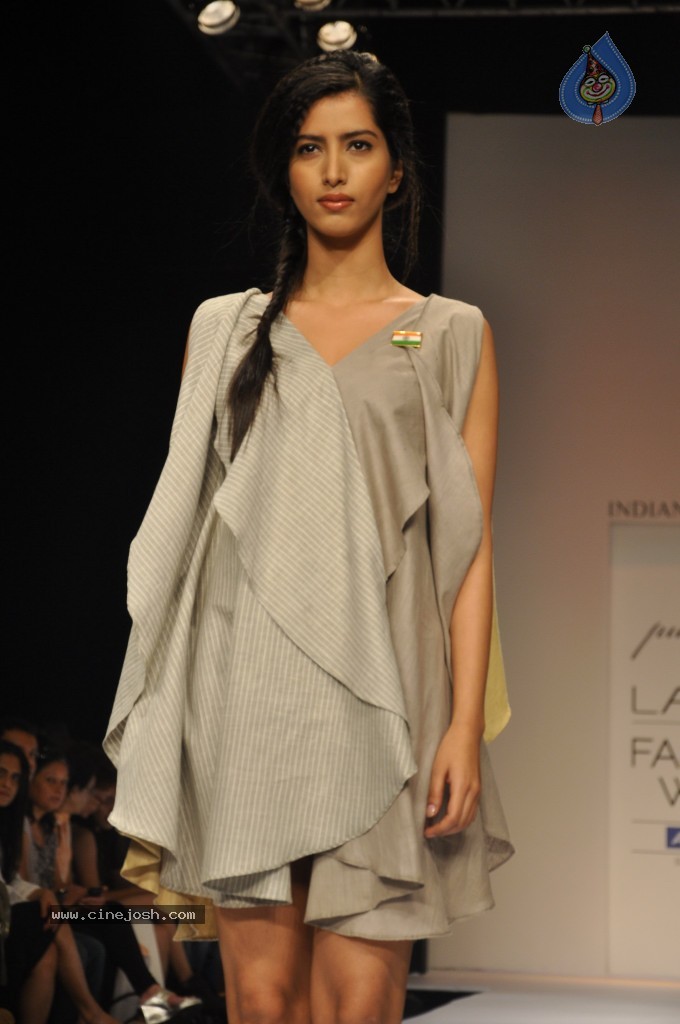 Lakme Fashion Week Day 3 All Shows - 67 / 149 photos