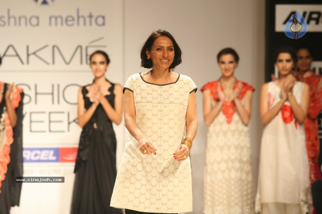 Lakme Fashion Week Day 3 All Shows - 73 / 149 photos