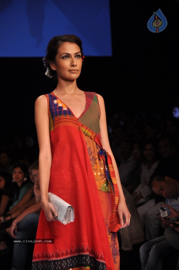 Lakme Fashion Week Day 3 All Shows - 86 / 149 photos