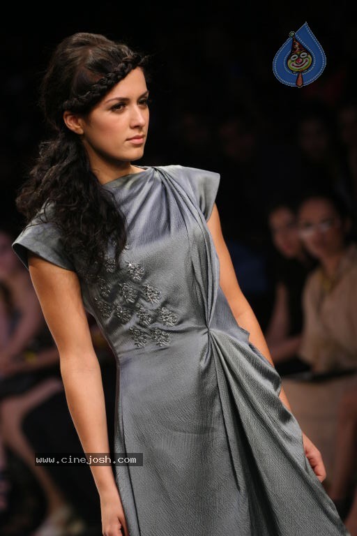 Lakme Fashion Week Day 3 All Shows - 32 / 85 photos