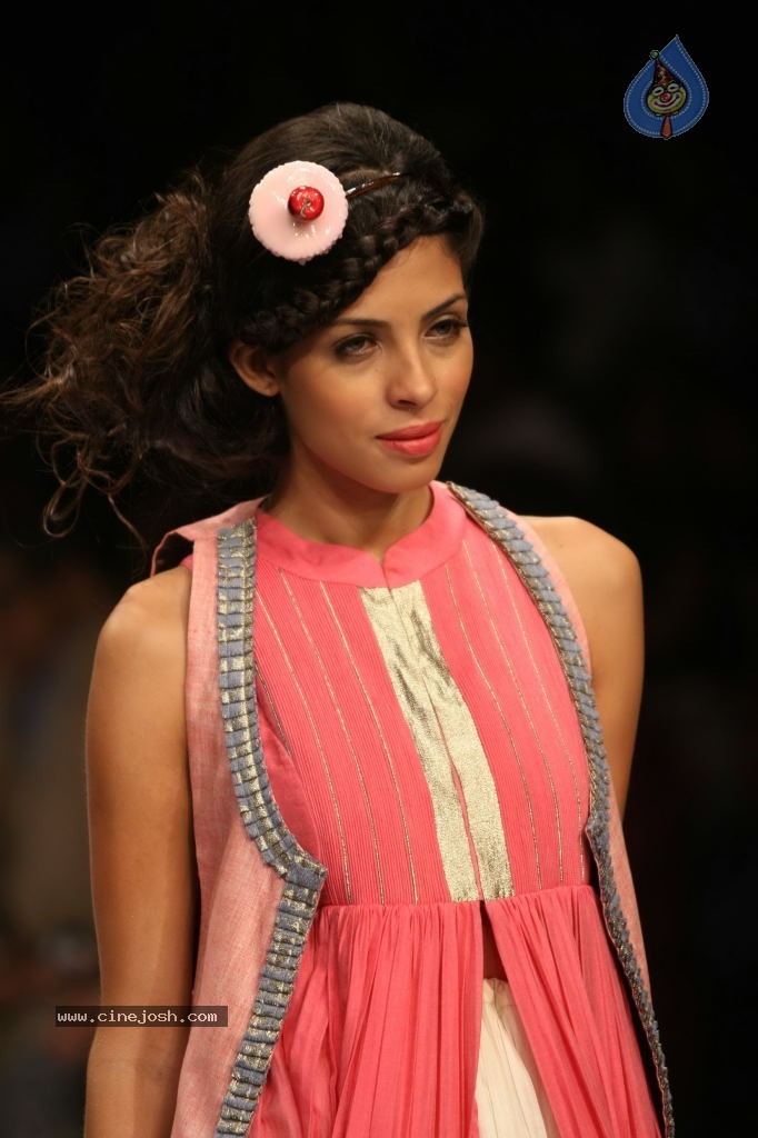 Lakme Fashion Week Day 3 All Shows - 73 / 85 photos