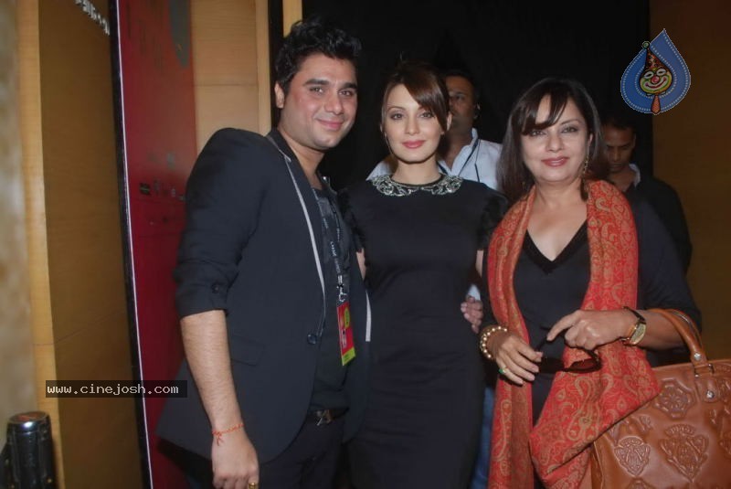 Lakme Fashion Week Day 3 Guests - 51 / 72 photos
