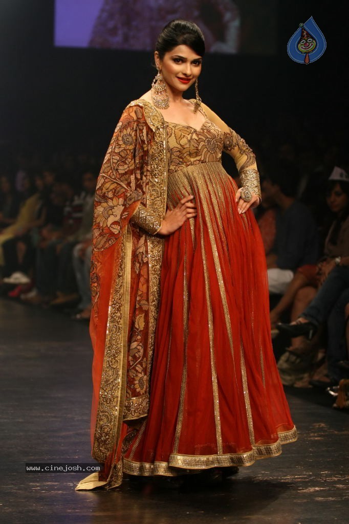 Lakme Fashion Week Day 4 All Shows - 22 / 71 photos