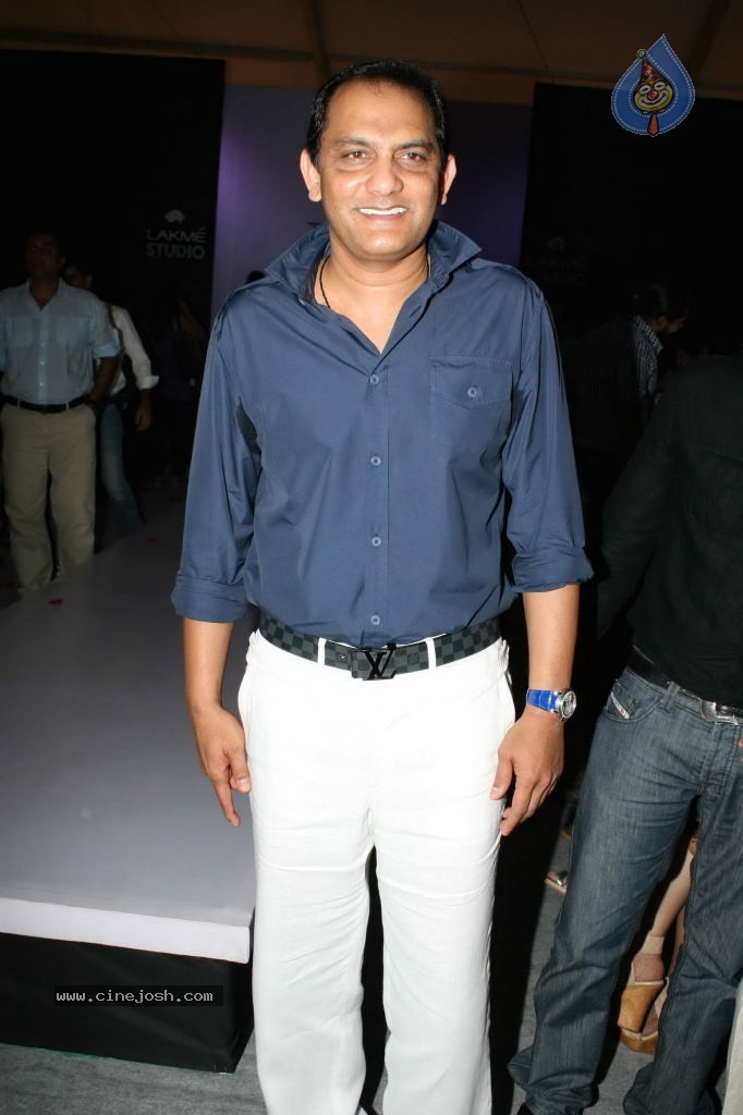 Lakme Fashion Week Day 4 Guests - 3 / 88 photos