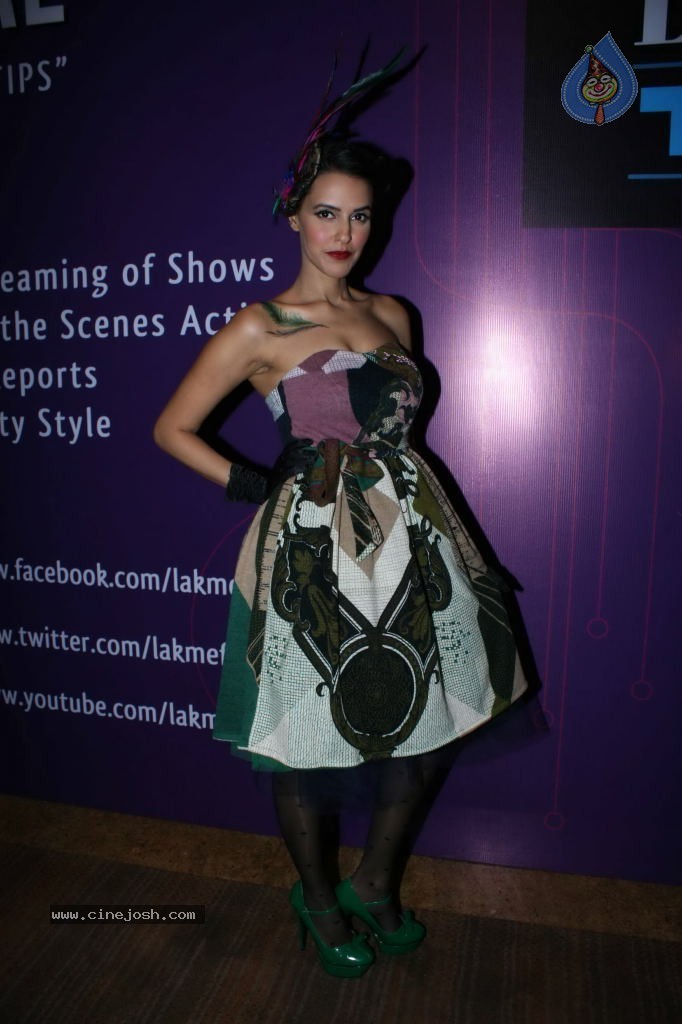 Lakme Fashion Week Day 4 Guests - 36 / 88 photos