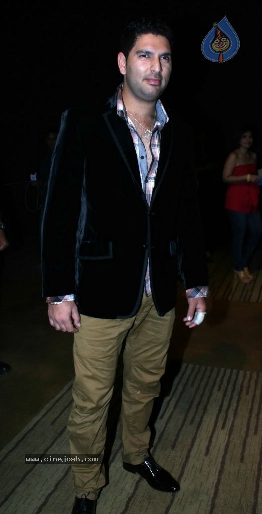 Lakme Fashion Week Day 4 Guests - 50 / 88 photos