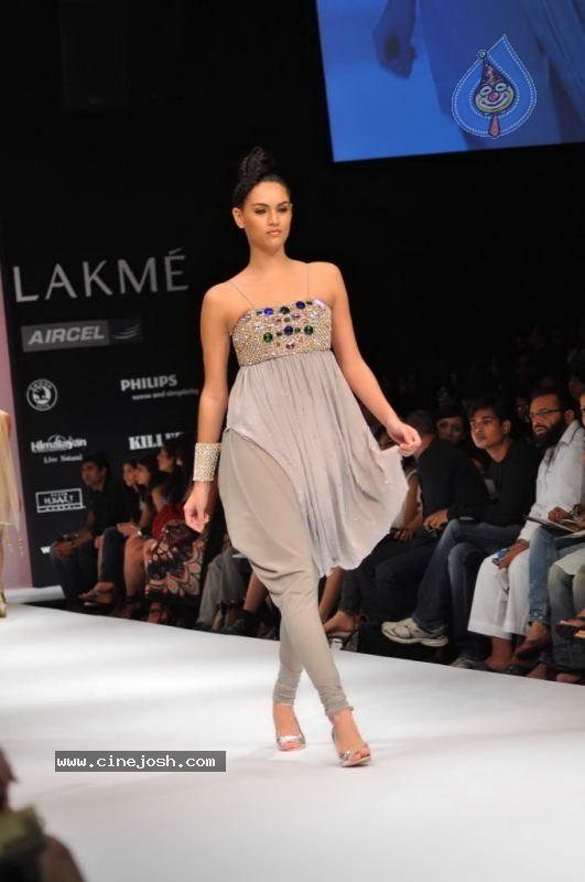 Lakme Fashion Week Day 4 Photos - 12 / 58 photos