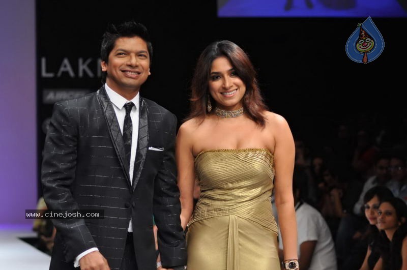 Lakme Fashion Week Day 4 Photos - 37 / 58 photos