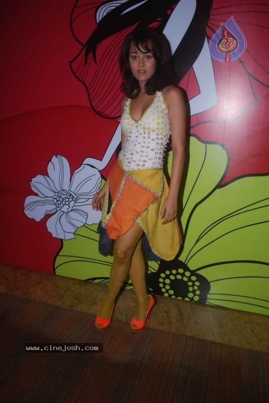 Lakme Fashion Week Day 5 Guests - 88 / 114 photos