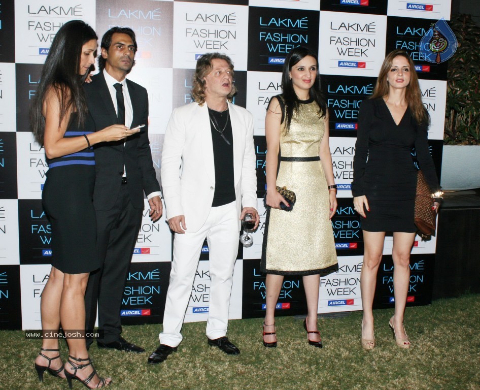 Lakme Fashion Week Day 5 Guests - 53 / 172 photos