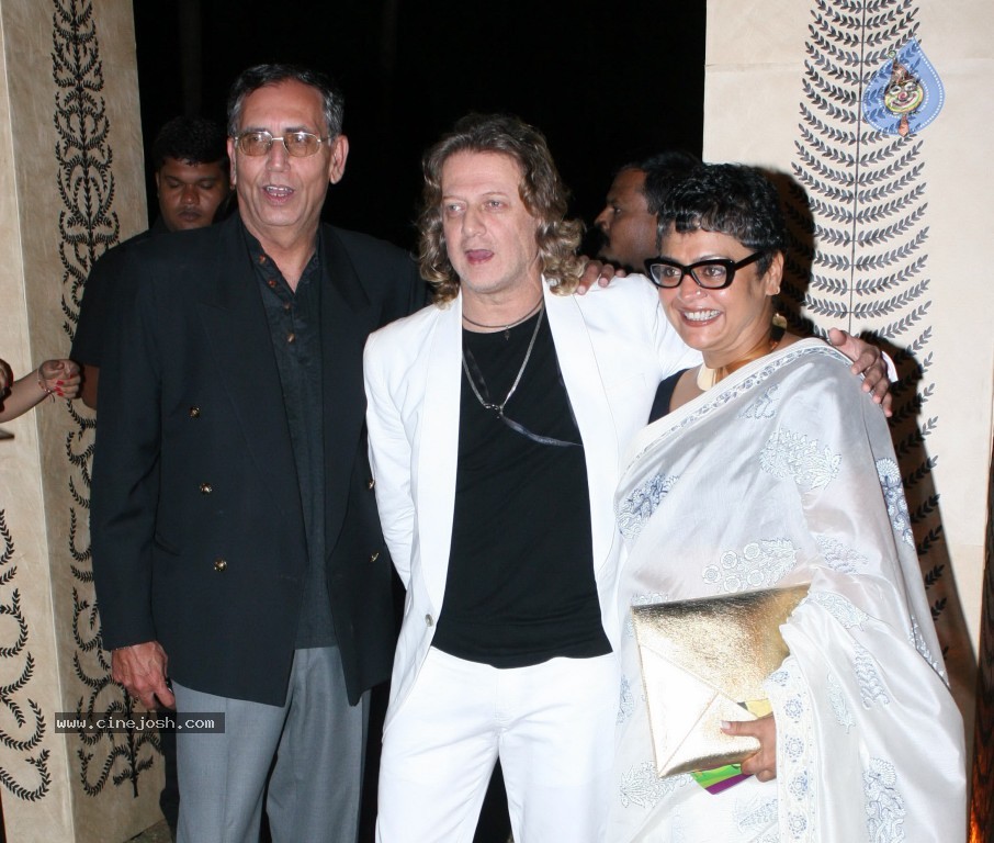Lakme Fashion Week Day 5 Guests - 61 / 172 photos