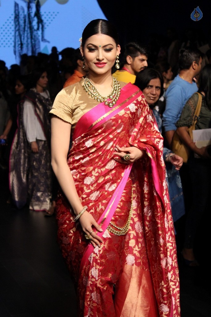 Lakme Fashion Week Summer 2017 Photos - 12 / 42 photos