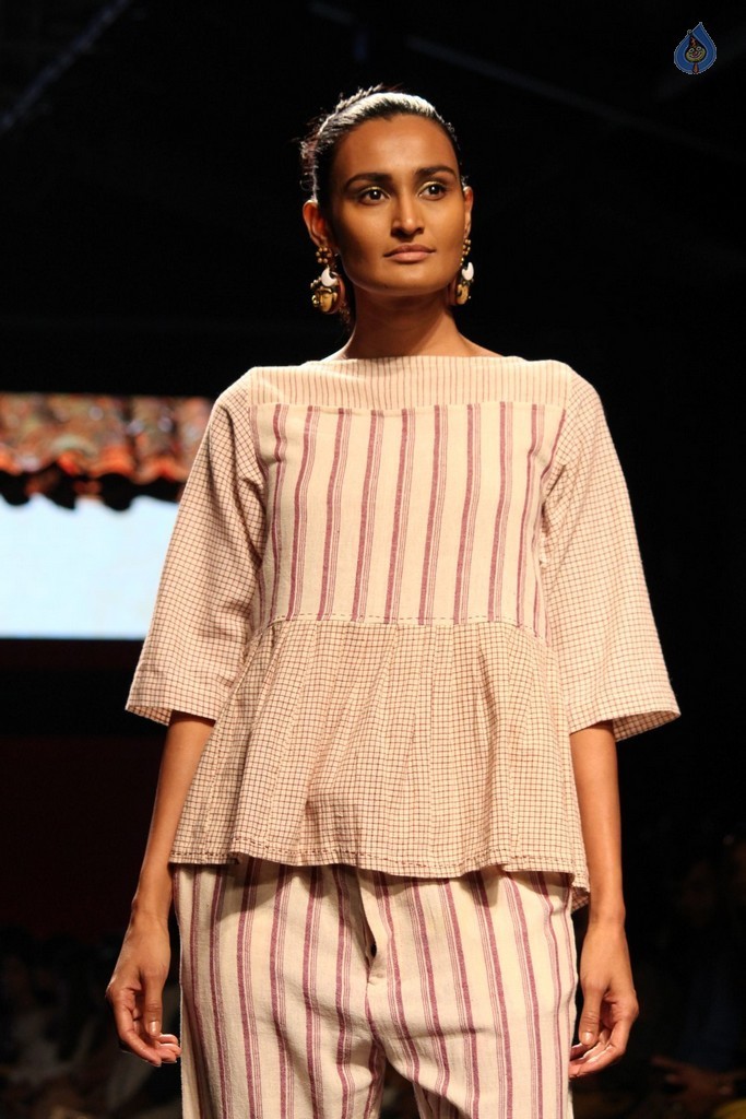 Lakme Fashion Week Summer 2017 Photos - 13 / 42 photos